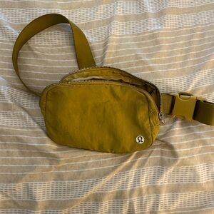 Lululemon belt bag